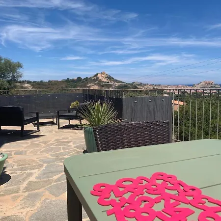 70 M2 Avec Tres Belle Vue Sur La Baie De - Carpe Diem Daire *