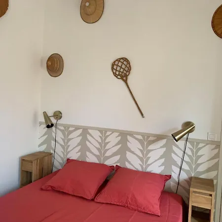 70 M2 Avec Tres Belle Vue Sur La Baie De - Carpe Diem *